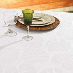 Toalha de Mesa Karsten Sempre Limpa Bahama Branca 160 x 320