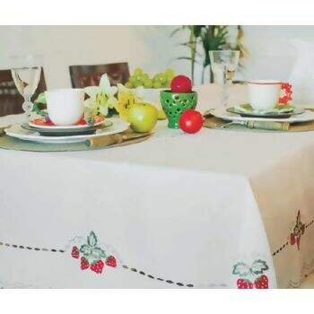 Toalha de Mesa Mehndi Morangos Momentos 180 cms Redonda