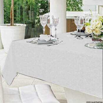 Toalha de Mesa Karsten Concept Scarlet Branca 220 x 220 cm 8 Lugares