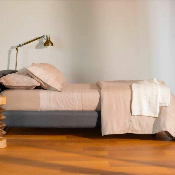 BTB--ludlow-JG-CAMA-1