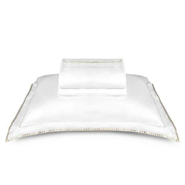 BTB-the-public-bege-2