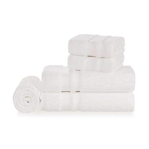 TRUSSARDI-LORENZI-2024-branco