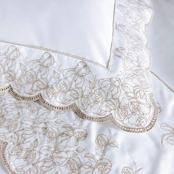 Trussardi-300f-jg-cama-cascine-6