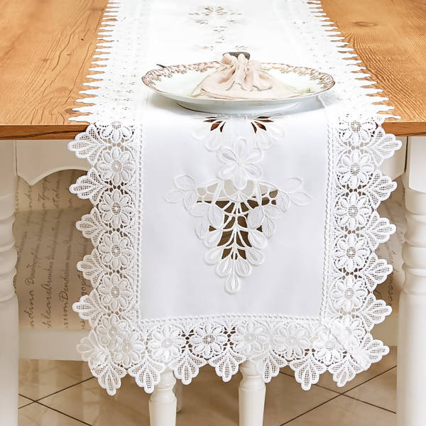 Caminho de Mesa Piquet Branco com Renda - Argivai