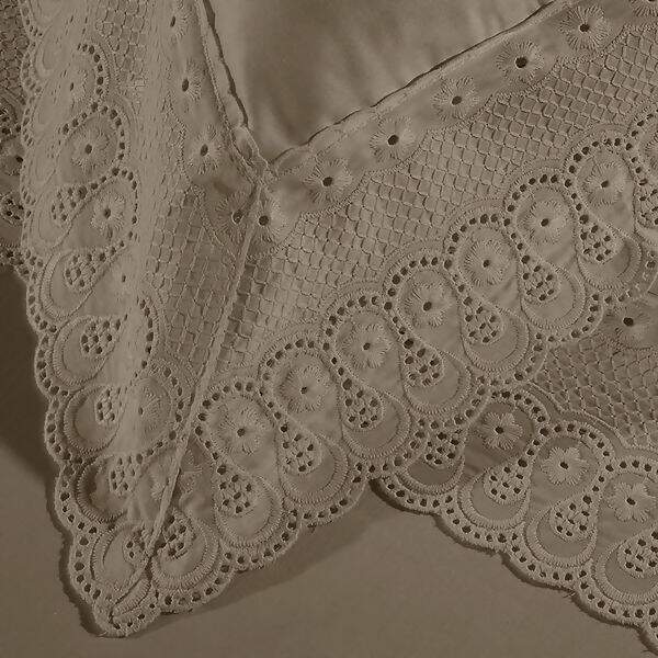 buettner-cama-renascenca-caqui-b