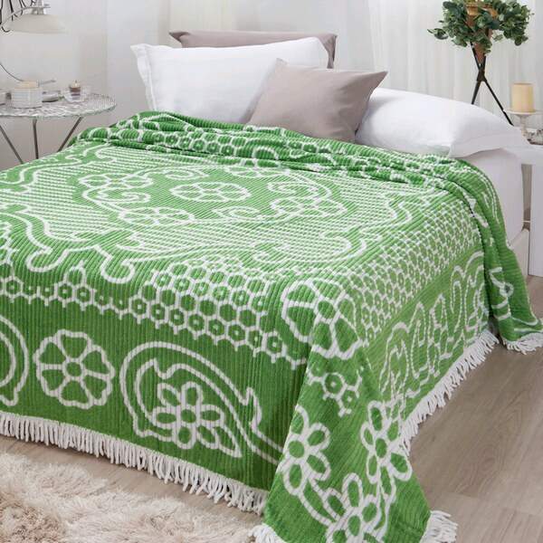 Colcha de Chenille Aristocrata Verde com Branco Casal 220 x 240 - Jolitex