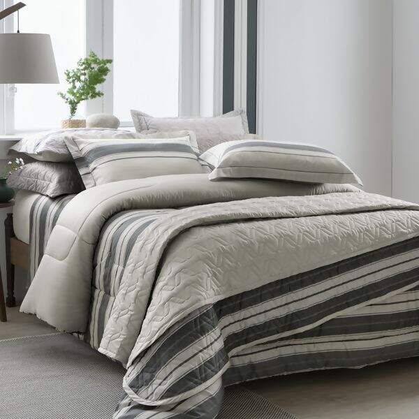 kacyumara-satinee-turan-1