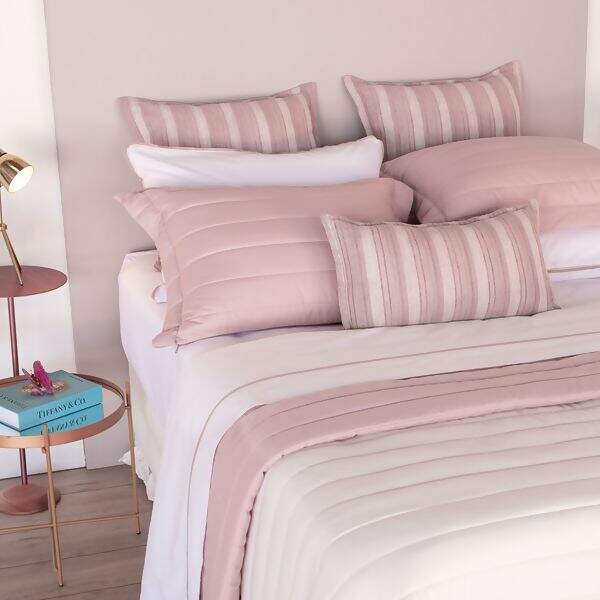 lavive-essence-rose-2