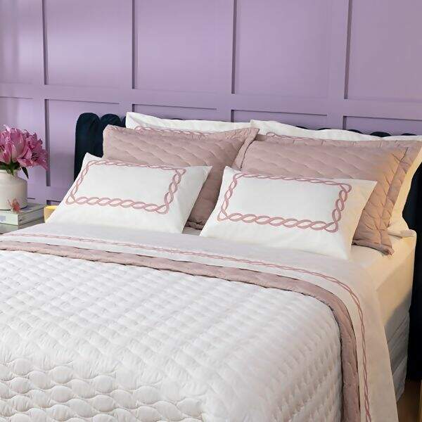 lavive-francis-rose-cama-2