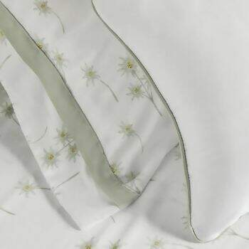 Trussardi-300f-jg-cama-stella-3