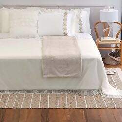 Haus-Bovary-Jogo-Colcha-Branco-3