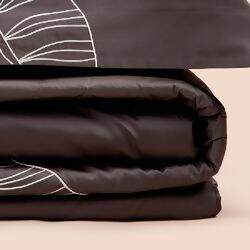 Haus-Peter-Jogo-Colcha-Marrom-2