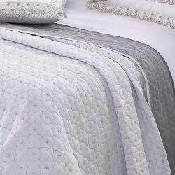 LAVIVE-charlotte-griss-2