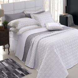 LAVIVE-charlotte-griss-4