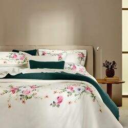 Trussardi-300f-jg-cama-rosette-1