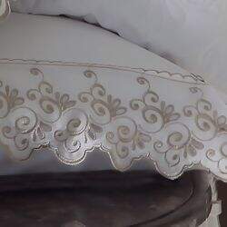 Jogo de Cama 300 Fios Bordado Camille Branco com Bege King - Marken Fassi