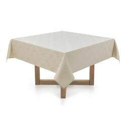 karsten-MESA-VILARES-NOZ-MOSCADA-QUADRADA